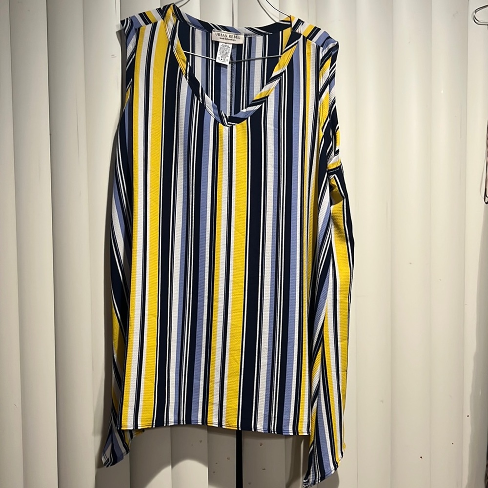 Urban Rebel Top 3X